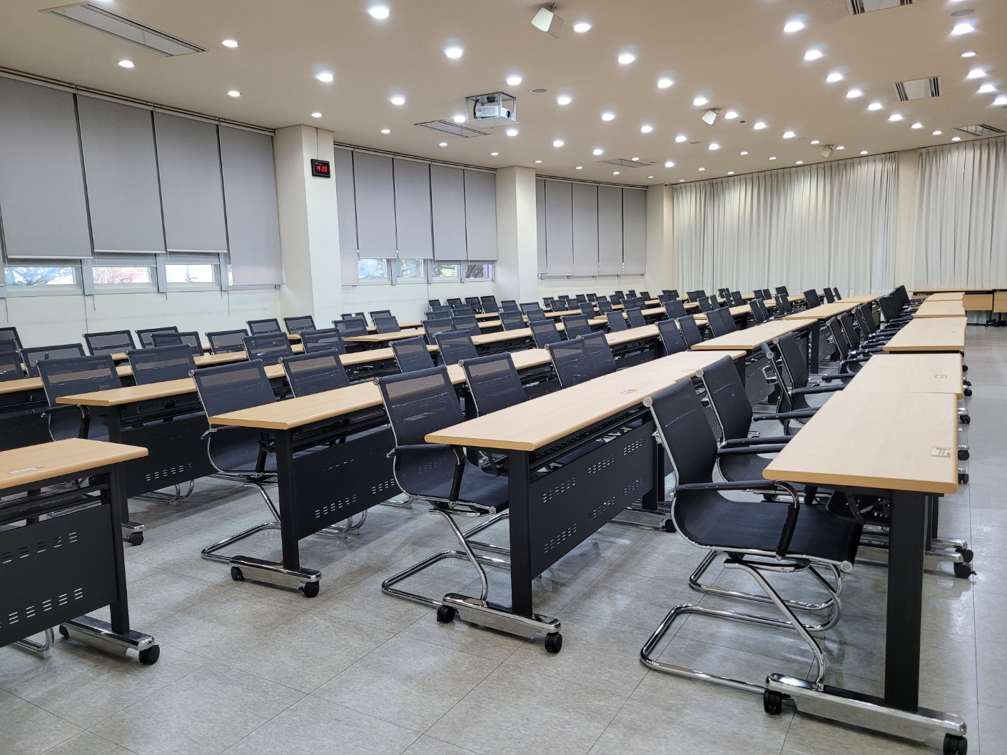 대강의실 전경3 이미지