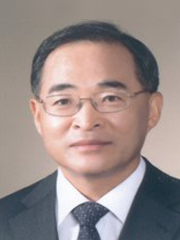 Director of VHS Gwangju Hospital Lee Sam-yong